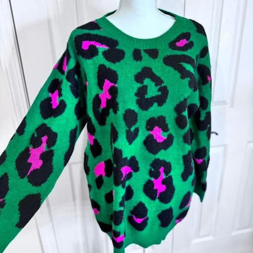 Green cheetah print sweater